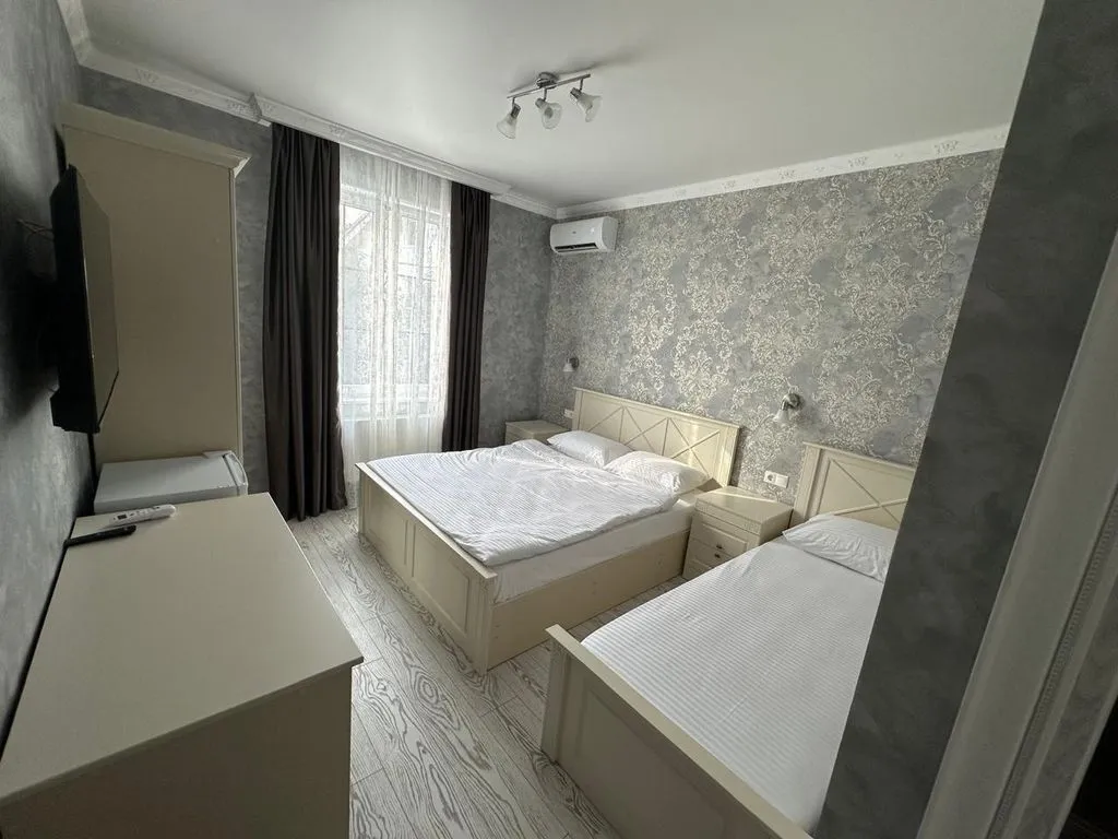 1 на Набережной 4А