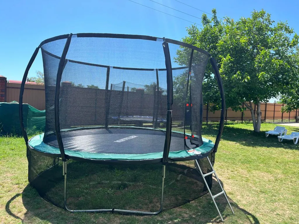 Солнечная поляна