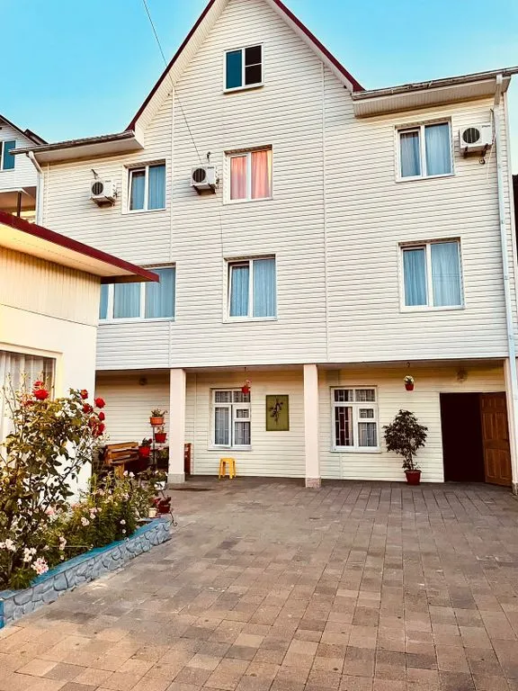 У Константина