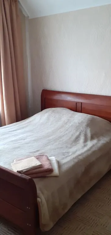 На Горького — фасад и вход