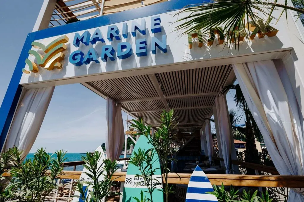 Marine Garden Sochi Hotels & Spa — фасад и вход