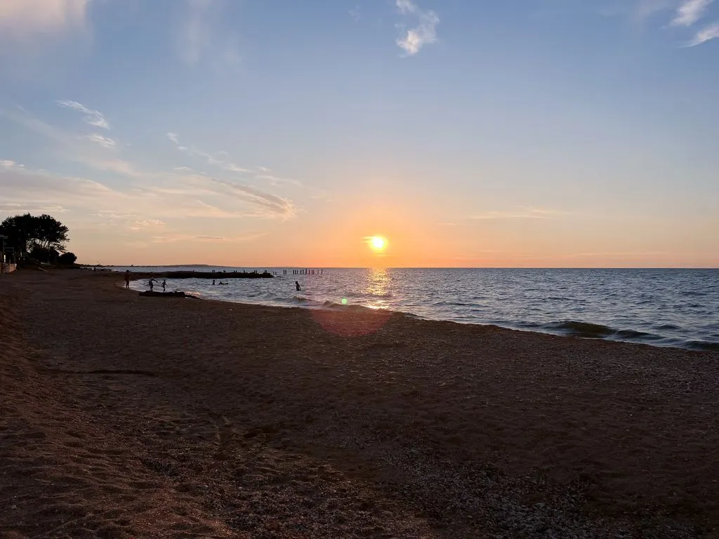 Гостиница «Артс-отель», Голубицкая — фото 3