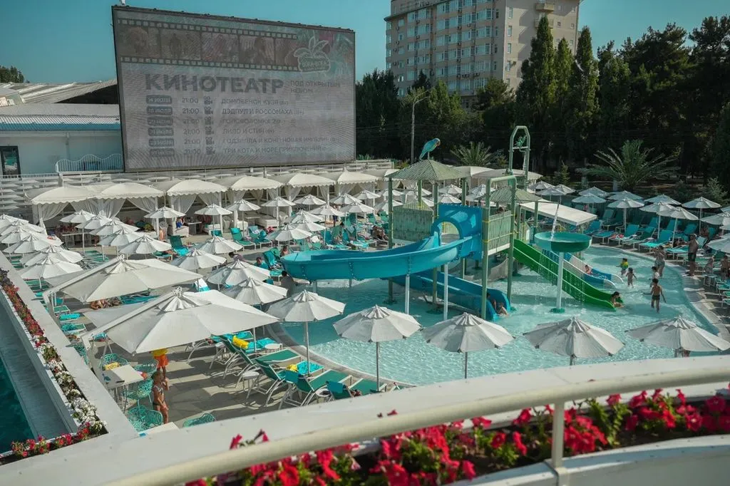 Отель «Клуб-отель Бора-Бора», Анапа — фото 17
