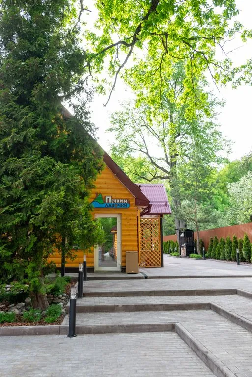 Печки и Лавочки — фасад и вход