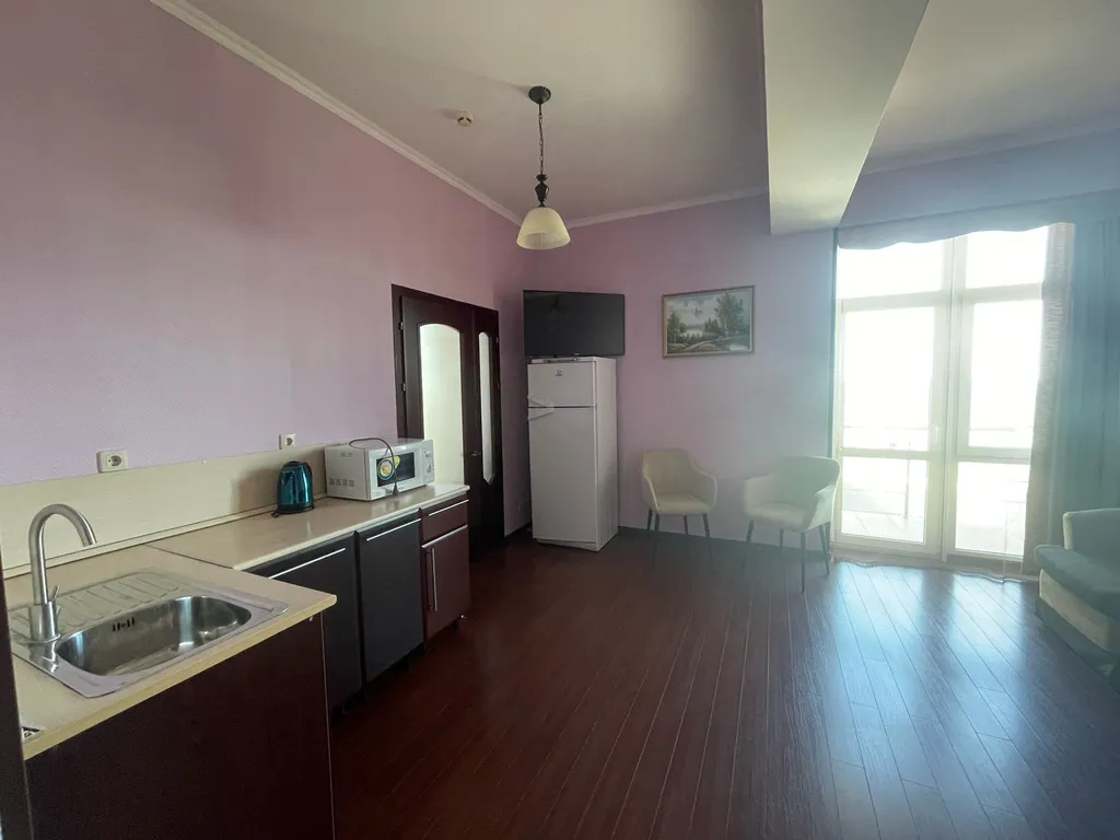 Двухместный номер с 1 кроватью двухкомнатный первой категории с видом на море