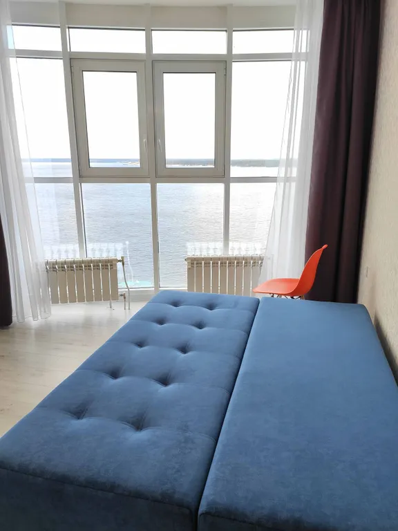 Квартира двухкомнатная на площади Речникове, 60 м², Чебоксары — спальня, фото 3