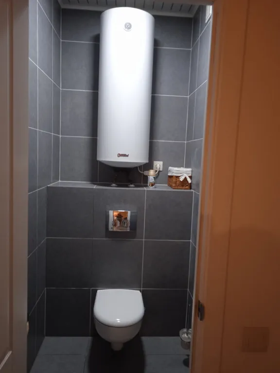 Квартира двухкомнатная на улице Кирова, 80 м², Сортавала — ванная комната, фото 5