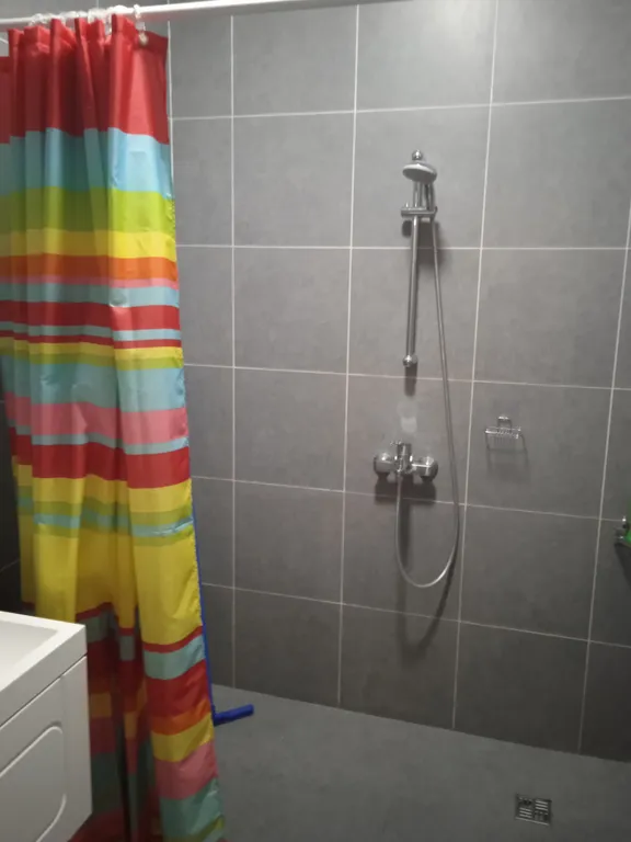 Квартира двухкомнатная на улице Кирова, 80 м², Сортавала — ванная комната, фото 3