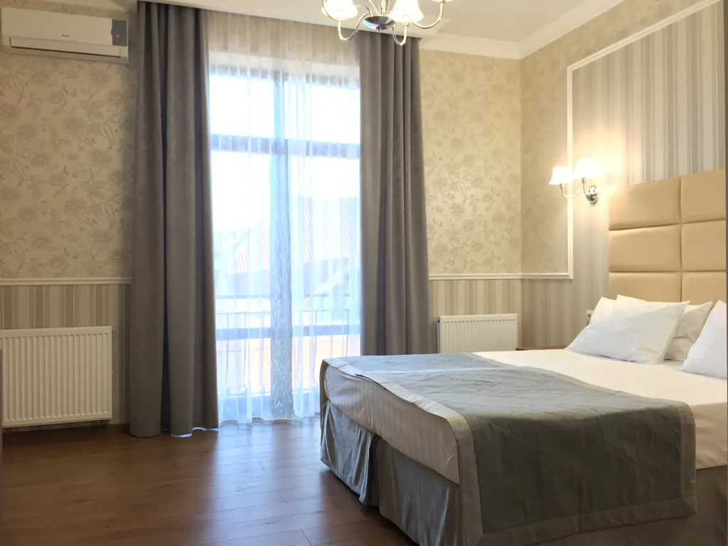 Апартаменты однокомнатные на улице Шевченко, 55 м², Геленджик — фото 2