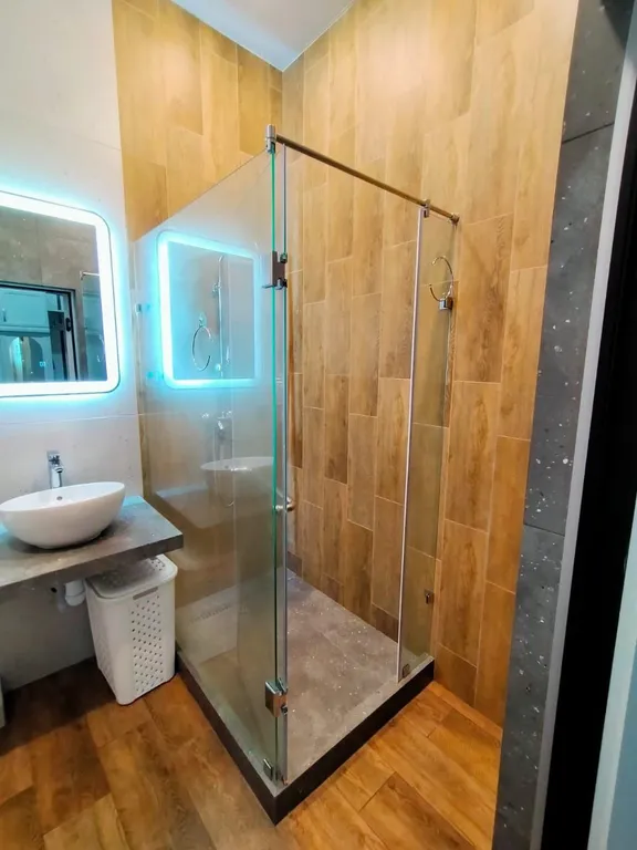 Квартира двухкомнатная на улице Мире, 45 м², Геленджик — фото 18