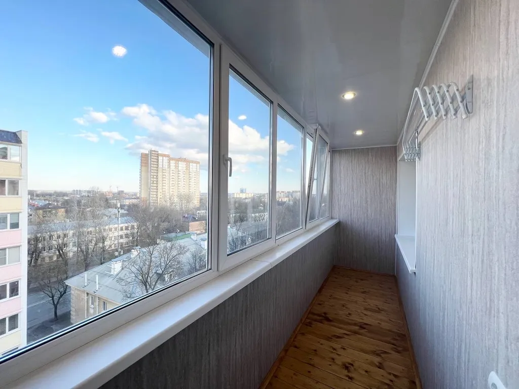 Квартира однокомнатная на улице Пухова, 38 м², Калуга — вид из окна