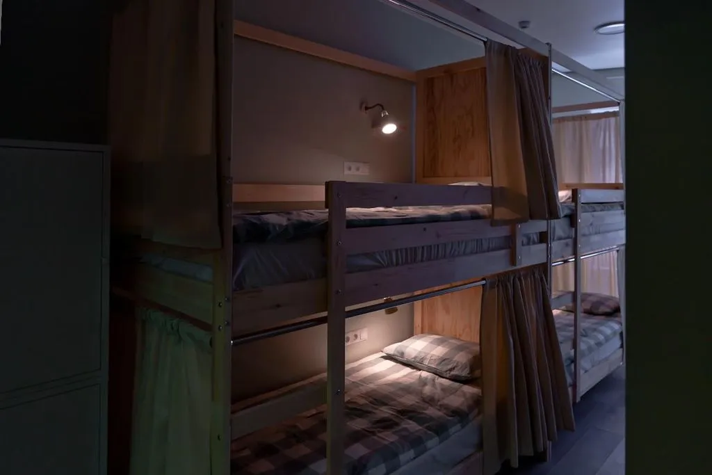 Многоместный смешанный номер общий