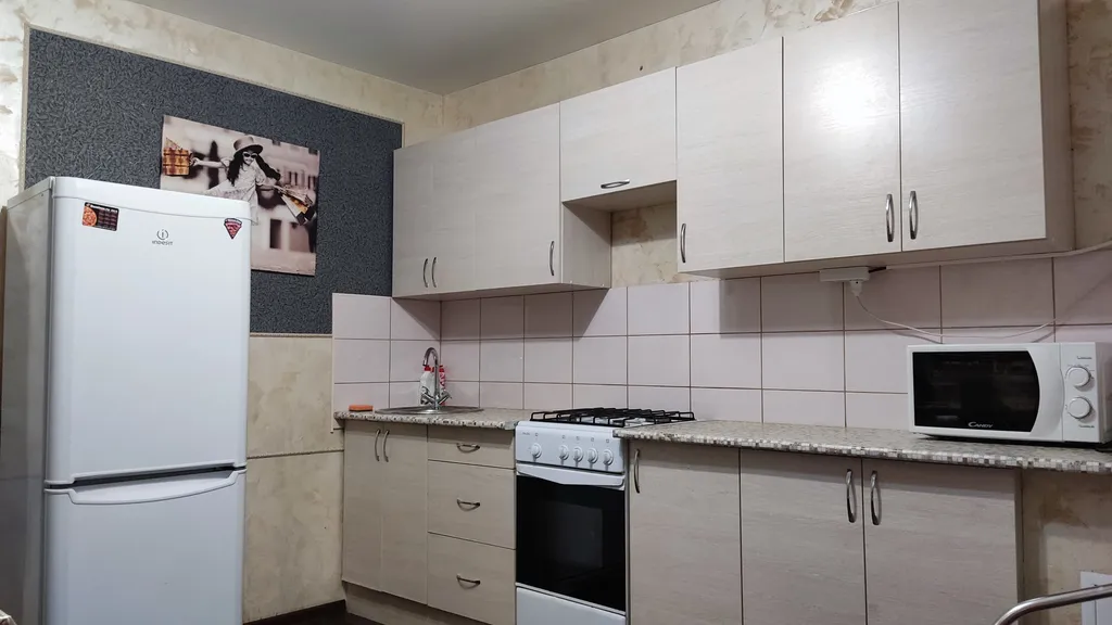 Квартира однокомнатная на улице Вишнёвой, 45 м², Рязань — фото 3