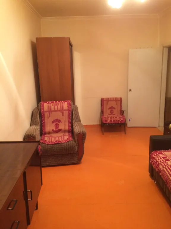 Квартира двухкомнатная на улице Берёзовской, 40 м², Кисловодск — спальня, фото 3