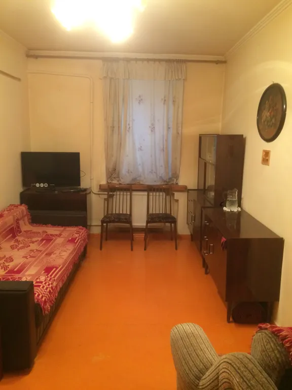 Квартира двухкомнатная на улице Берёзовской, 40 м², Кисловодск — спальня, фото 5