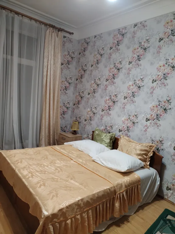 Апартаменты двухкомнатные на проспекте Октябрьском, 70 м², Псков — фото 39