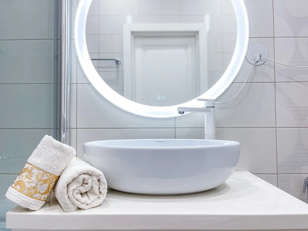 Квартира двухкомнатная на улице Крепостной, 75 м², Анапа — ванная комната, фото 2