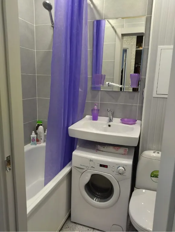 Квартира однокомнатная на улице Советской, 27 м², Псков — ванная комната
