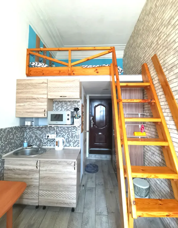 Студия однокомнатная в Фрунзенском, 16 м², Владивосток — фото 7