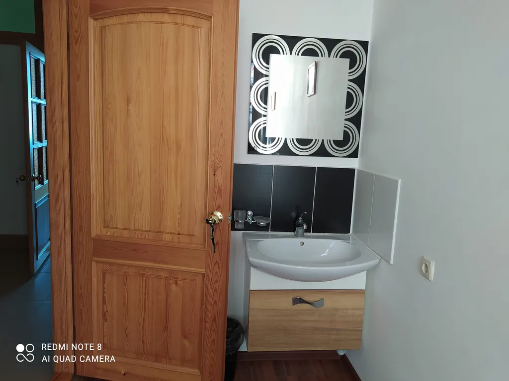 Двухместный номер с 1 кроватью стандарт с видом на горы — детали