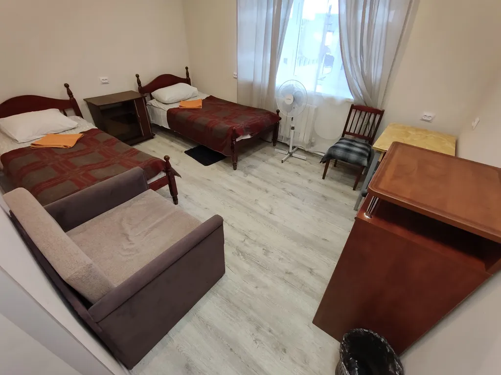 Трёхместный номер Окно в Саблино — Дом Туриста Саблино, фото 1 из 5