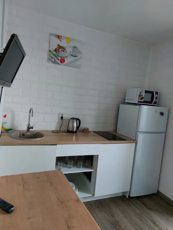 Квартира однокомнатная на проспекте Успенском, 38 м², Верхняя Пышма — кухня