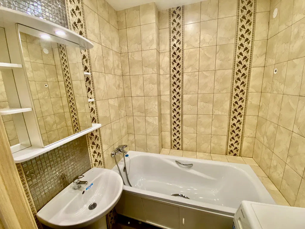Квартира трёхкомнатная на улице Малиновского, 74 м², Ростов-на-Дону — фото 14