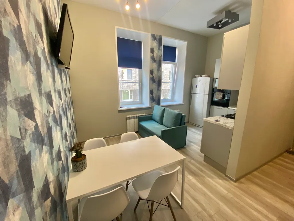 Квартира двухкомнатная на улице Выборгской, 70 м² — кухня, фото 3