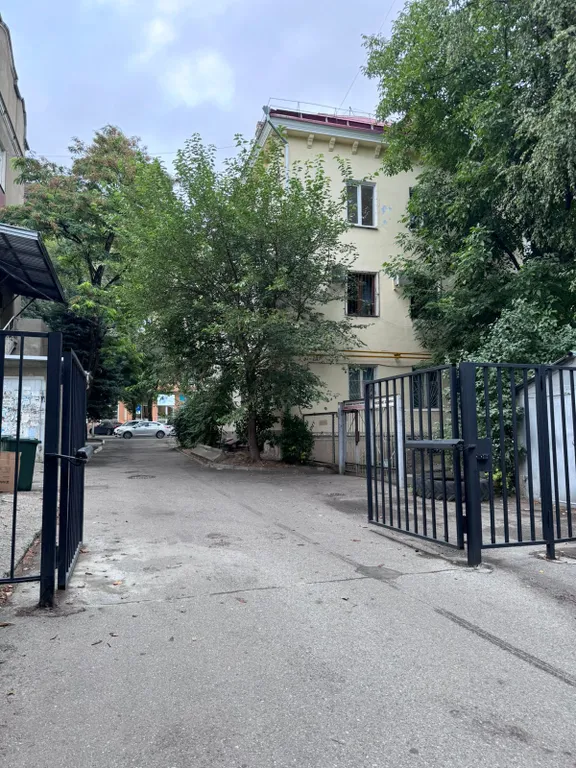Квартира однокомнатная на улице Октябрьской, 40 м², Пятигорск — фото 15