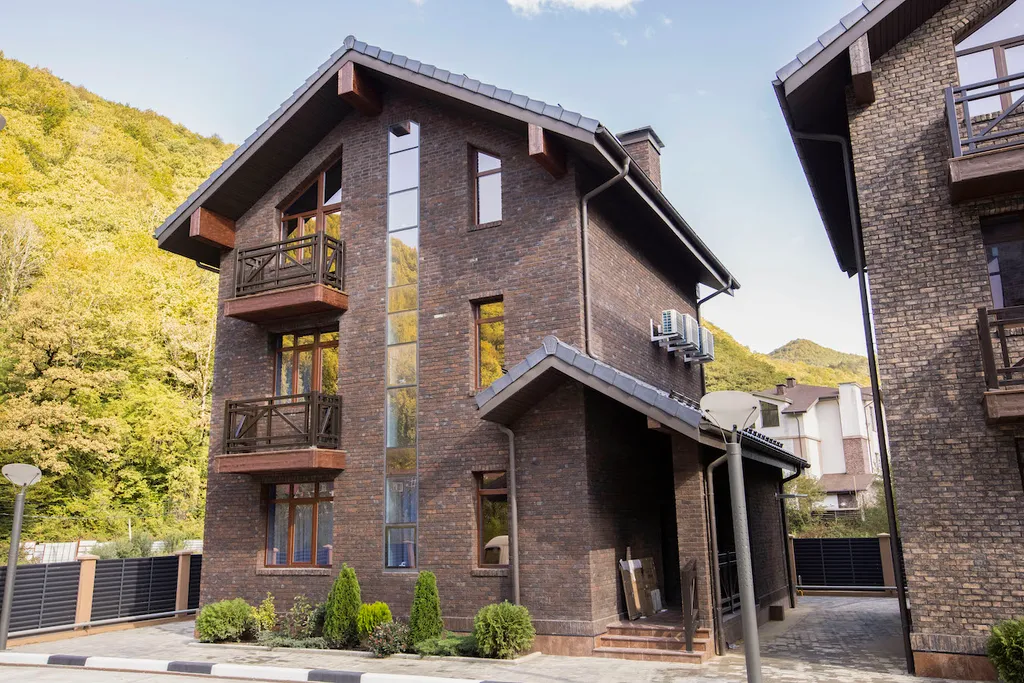 Дом Шале Премиум с видом на горы (услуги SPA-центра – в подарок) — Gorky Village 540, фото 1 из 5