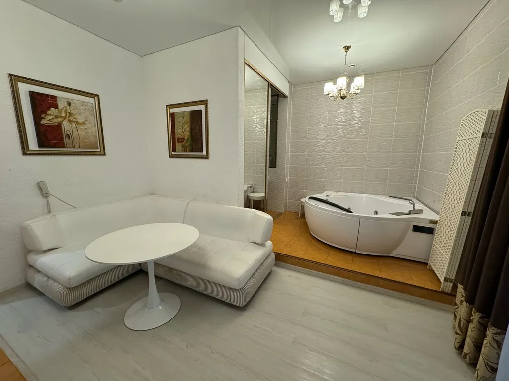 Двухместный номер с 1 кроватью люкс