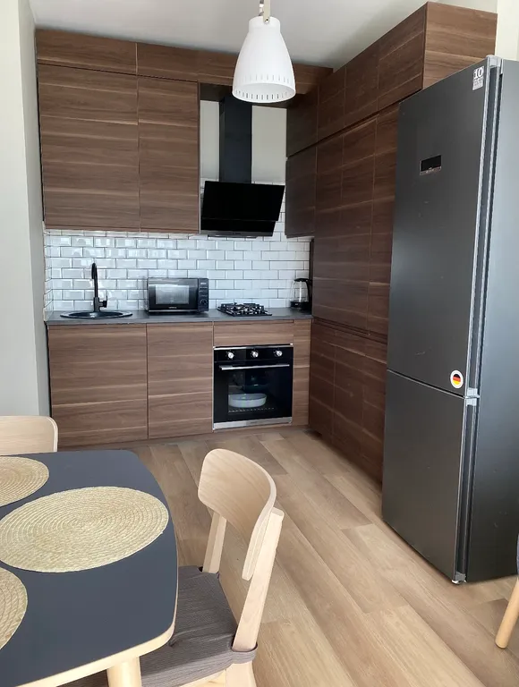 Квартира однокомнатная на улице Орловской, 35 м², Великий Новгород — кухня