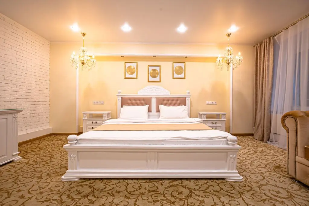 Четырёхместный номер комфорт двухместный с 1 или 2 односпальными кроватями