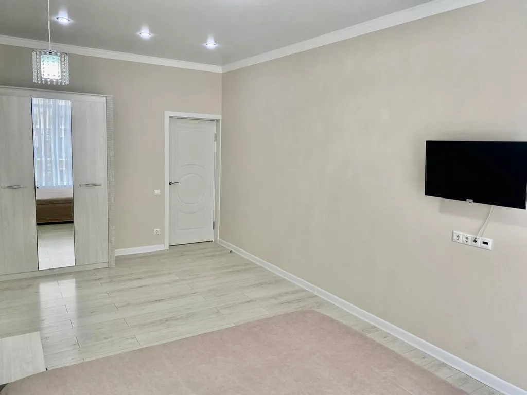 Квартира однокомнатная на улице Верхней, 63 м², Геленджик — фото 4