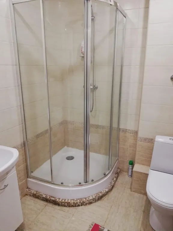 Квартира однокомнатная у Спортивной, в Советском, 32 м², Самара — ванная комната