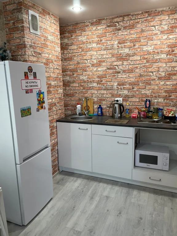 Квартира однокомнатная у Спортивной, в Советском, 32 м², Самара — кухня