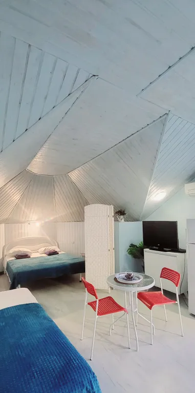 Четырёхместный номер стандарт — Ласточкино гнездо, фото 1 из 5