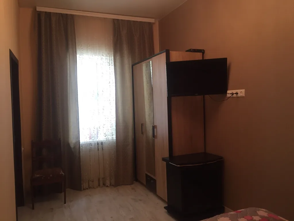 Дом 5-местный на проспекте Ленина, 66 м², Евпатория — фото 2