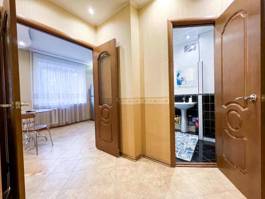 Квартира однокомнатная на улице 339-й Стрелковом Дивизии, 40 м², Ростов-на-Дону — фото 4
