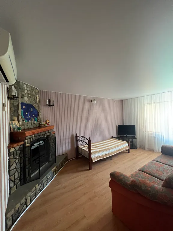 Трёхместный номер комфорт 2 этаж — НаМоРе, фото 1 из 5