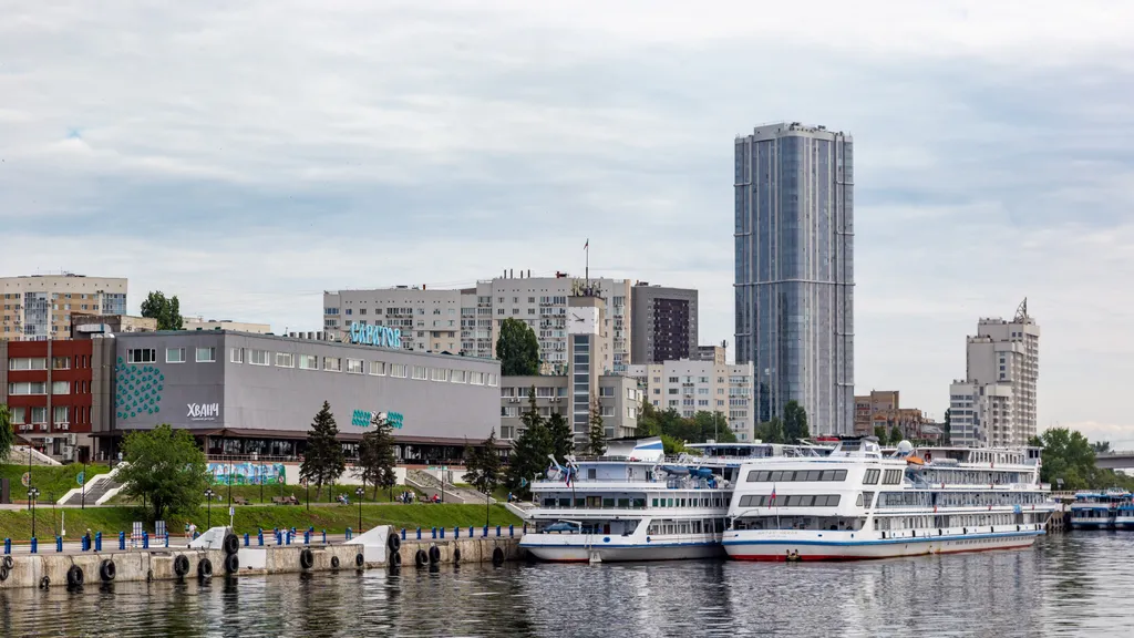 Студия однокомнатная в Волжском, 50 м², Саратов — фото 23