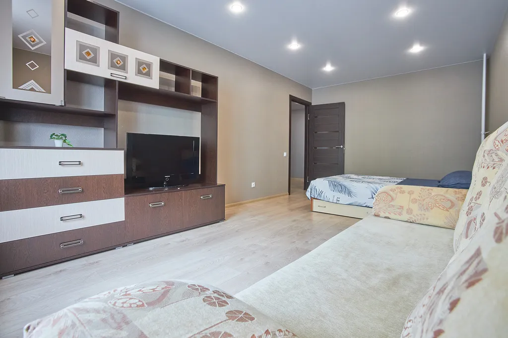 Квартира однокомнатная у метро Гагаринская, 44 м², Самара — спальня, фото 5