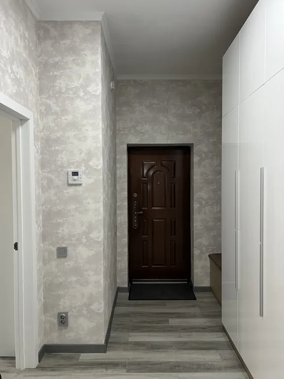 Квартира двухкомнатная на улице Гагарина, 66 м², Зеленоградск — фото 32