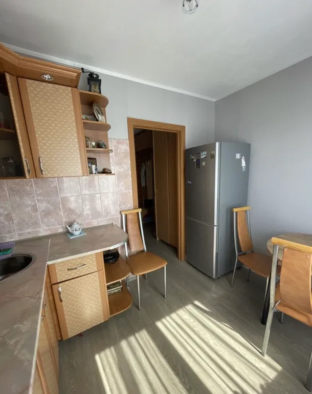 Квартира однокомнатная на улице Инженерной, 34 м², Псков — кухня, фото 2