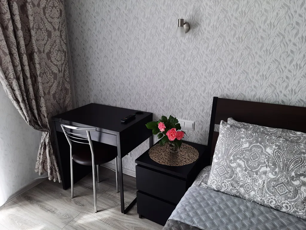 Квартира однокомнатная на улице Мире, 48 м², Геленджик — спальня, фото 4