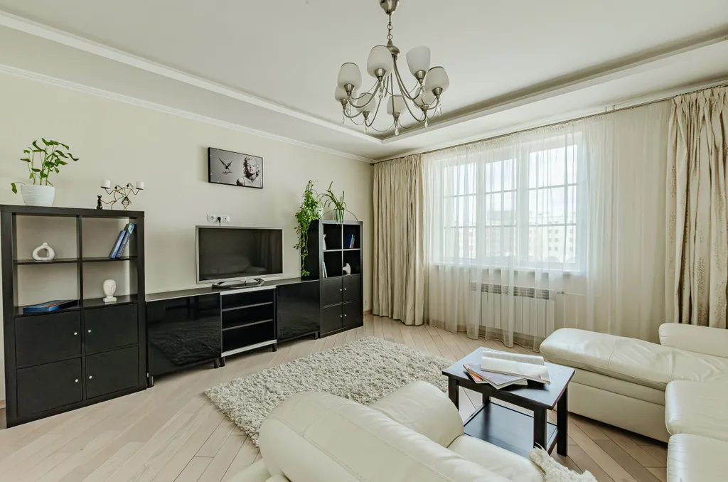 Квартира трёхкомнатная у Площади Габдуллы Тукая, в Вахитовском, 106 м², Казань — спальня, фото 11