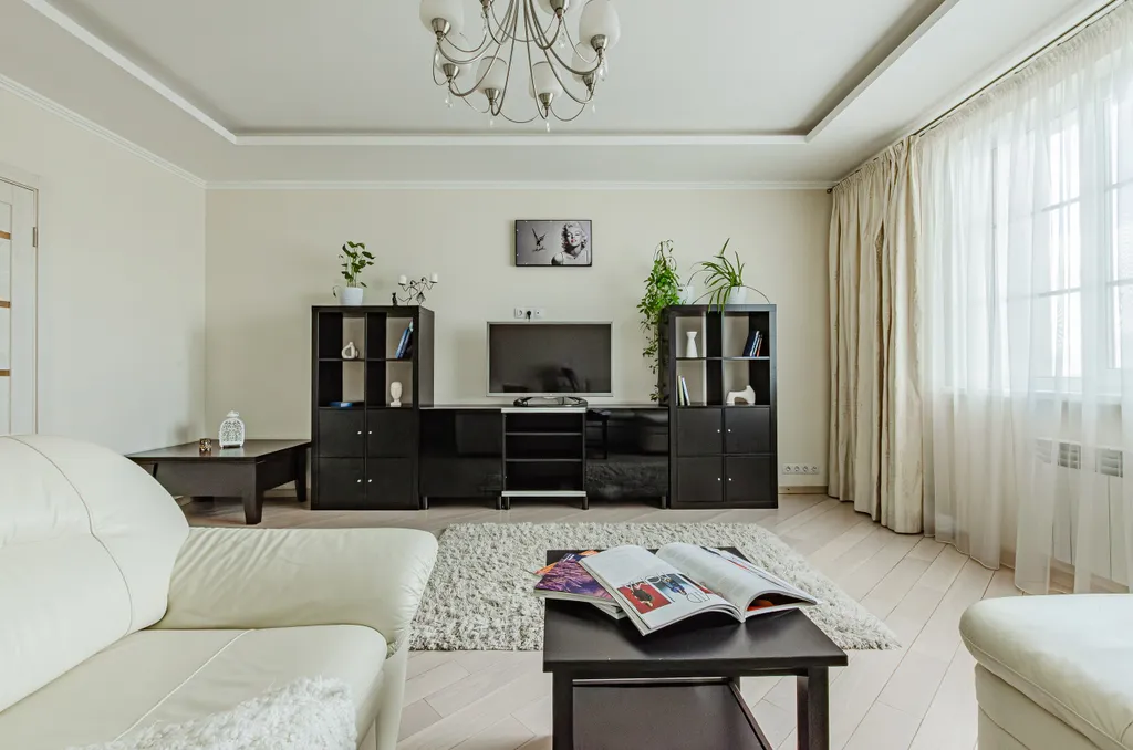 Квартира трёхкомнатная у Площади Габдуллы Тукая, в Вахитовском, 106 м², Казань — спальня, фото 14