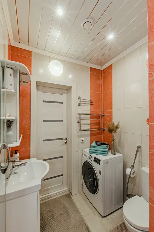 Квартира трёхкомнатная у Площади Габдуллы Тукая, в Вахитовском, 106 м², Казань — ванная комната, фото 2