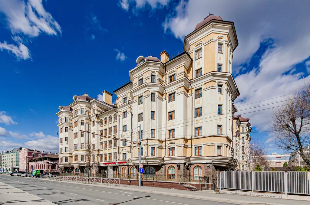 Квартира трёхкомнатная у Площади Габдуллы Тукая, в Вахитовском, 106 м², Казань — фото 32