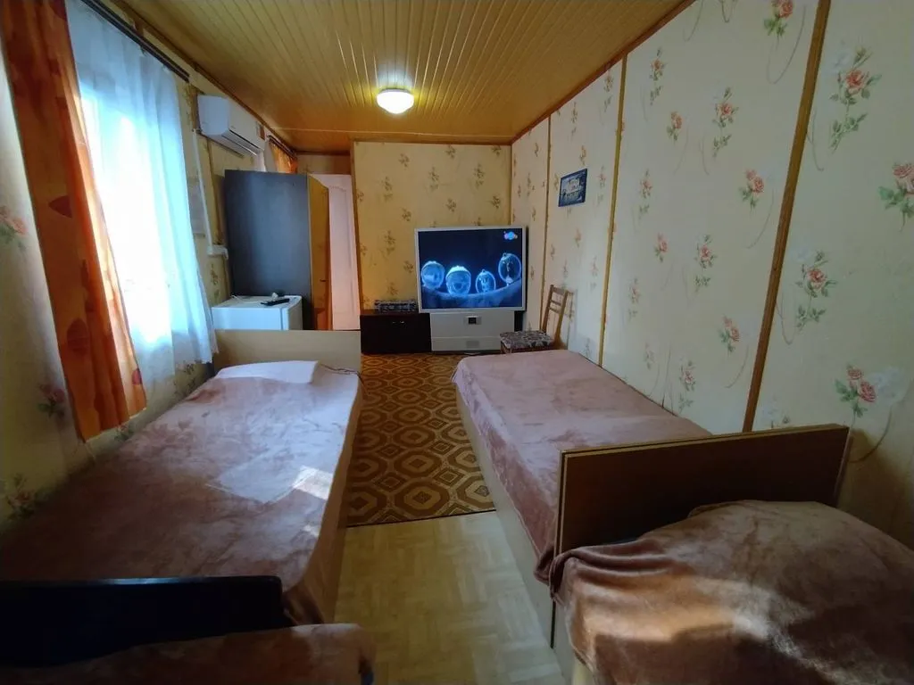 Четырёхместный номер эконом — общий вид